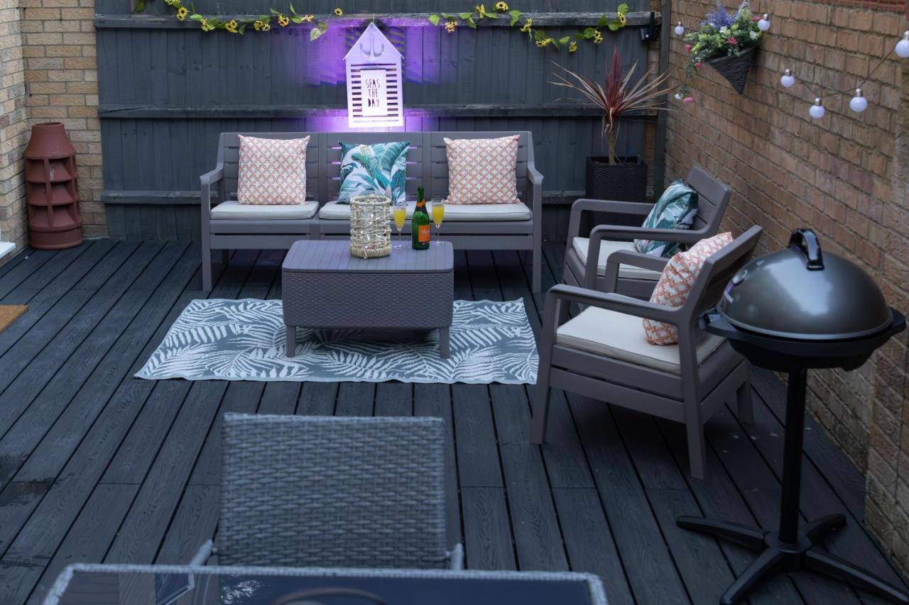 Modern, Comfy Town Centre Gem, Near Beach, Parking Bournemouth Eksteriør billede