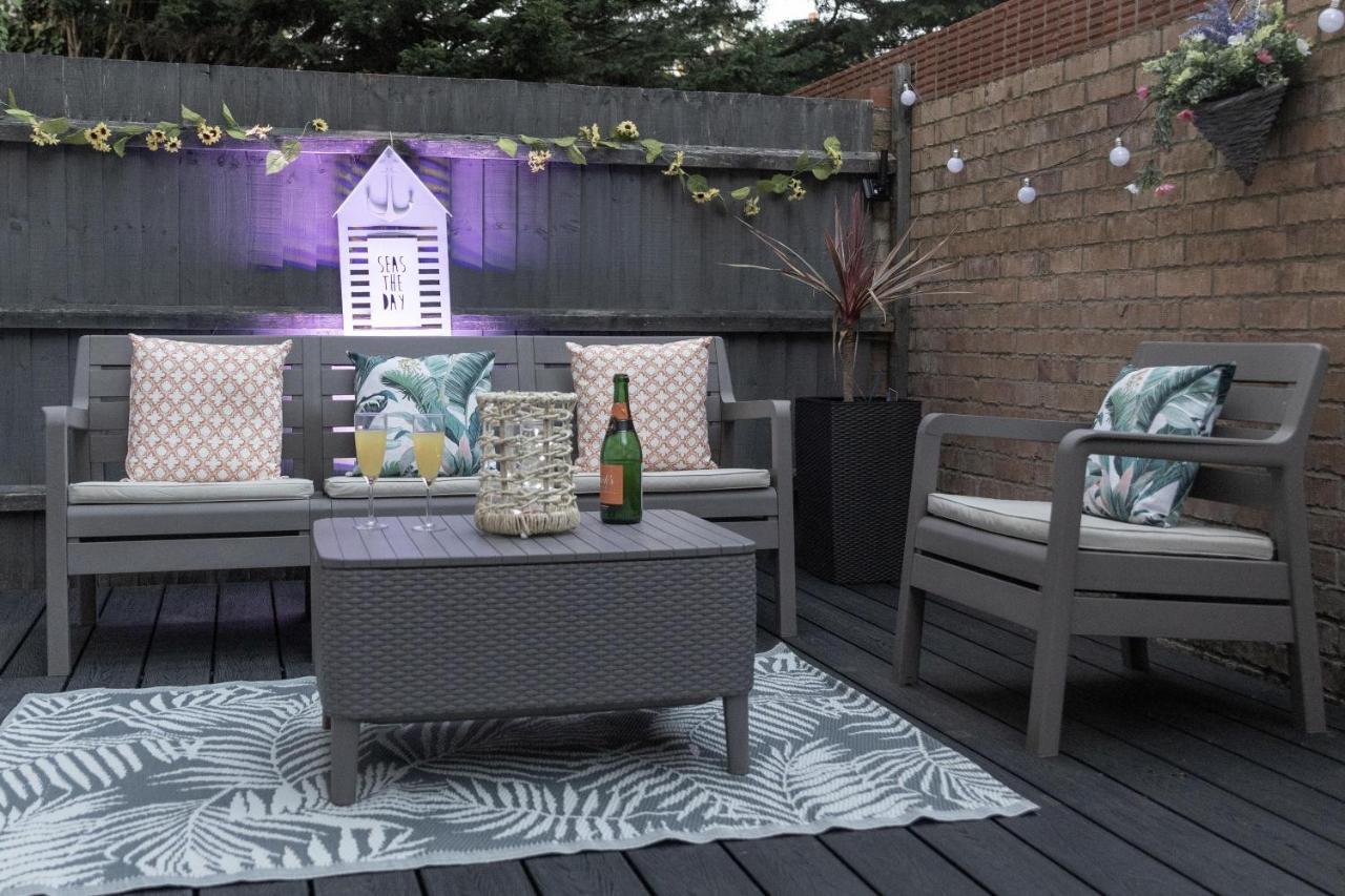 Modern, Comfy Town Centre Gem, Near Beach, Parking Bournemouth Eksteriør billede