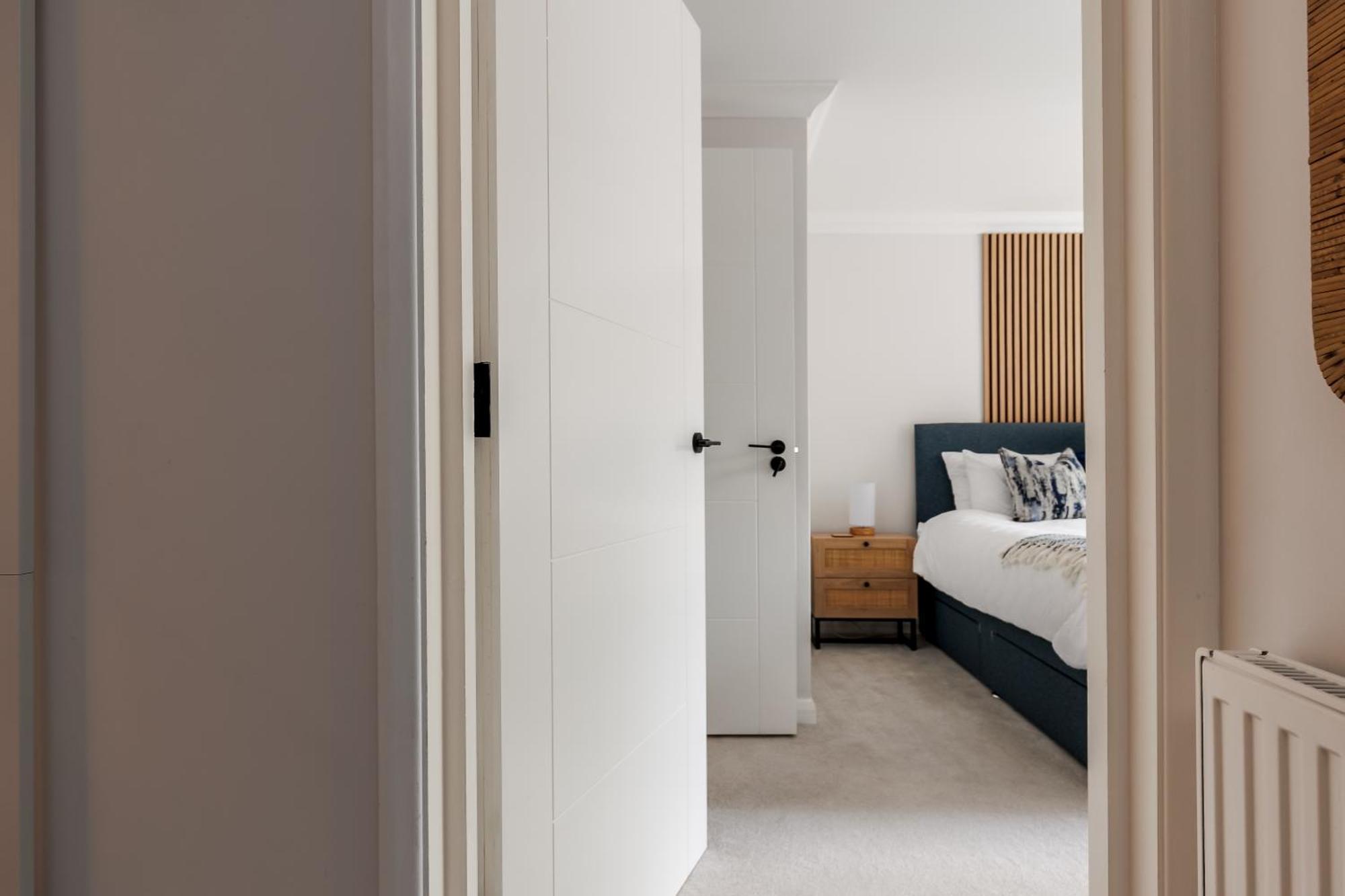 Modern, Comfy Town Centre Gem, Near Beach, Parking Bournemouth Eksteriør billede