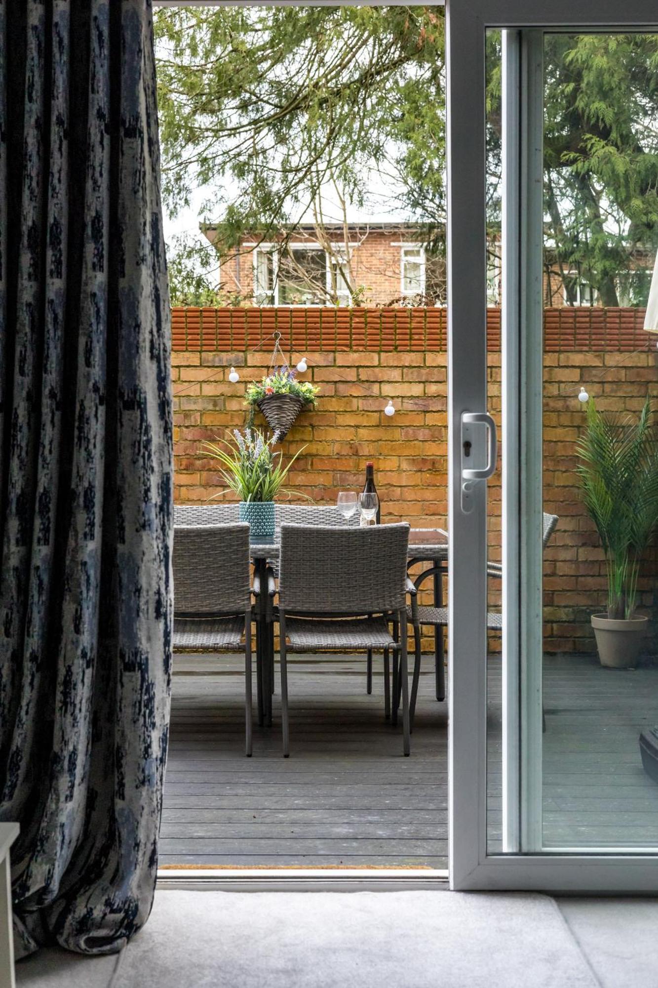 Modern, Comfy Town Centre Gem, Near Beach, Parking Bournemouth Eksteriør billede