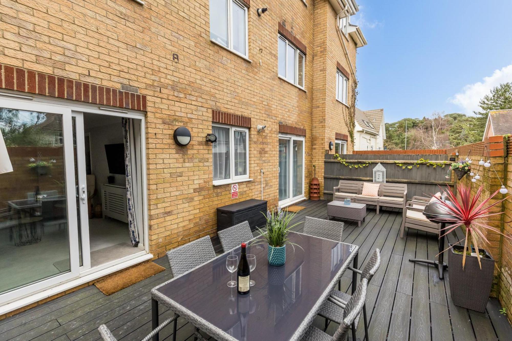 Modern, Comfy Town Centre Gem, Near Beach, Parking Bournemouth Eksteriør billede
